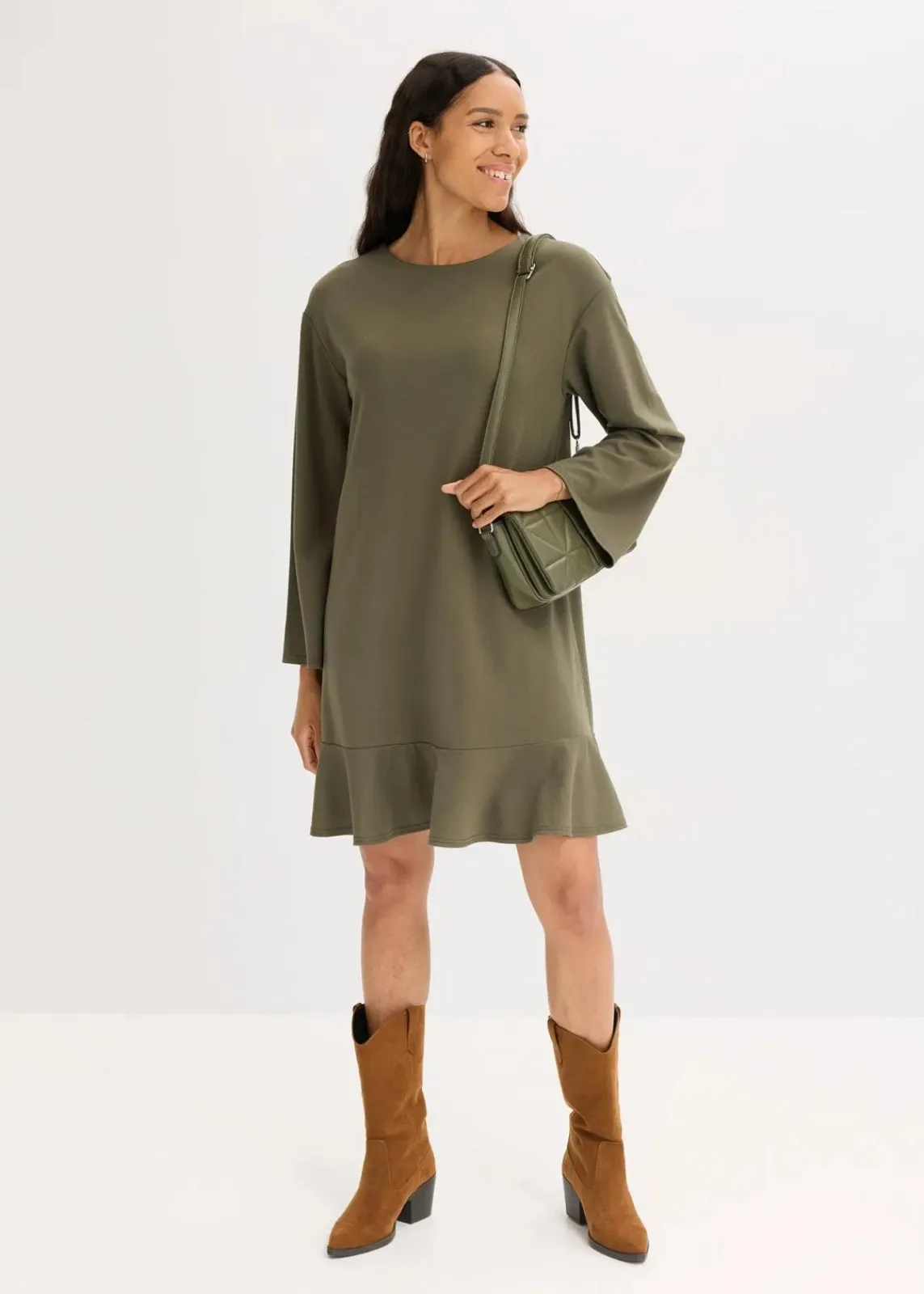 bonprix Kleider|Bekleidung·Pullover & Strickjacken^Kurzes Kleid mit Volant aus Punto di Roma dunkeloliv