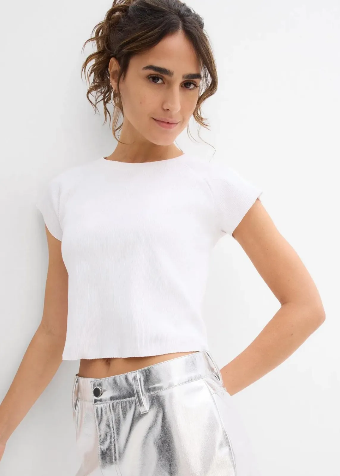 bonprix Shirts & Tops|Nachhaltigere Materialien^Kurzes Rippshirt weiß