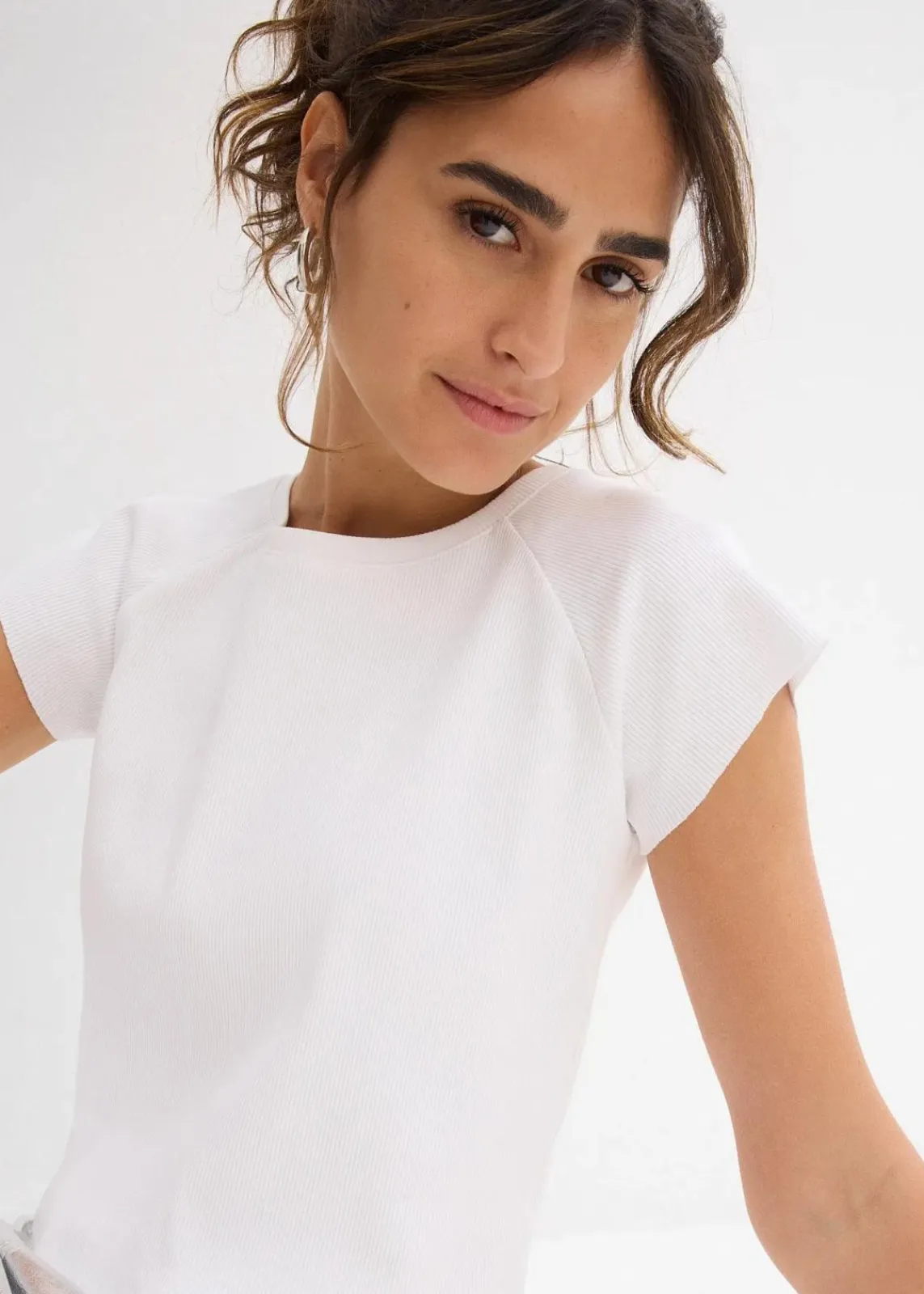 bonprix Shirts & Tops|Nachhaltigere Materialien^Kurzes Rippshirt weiß