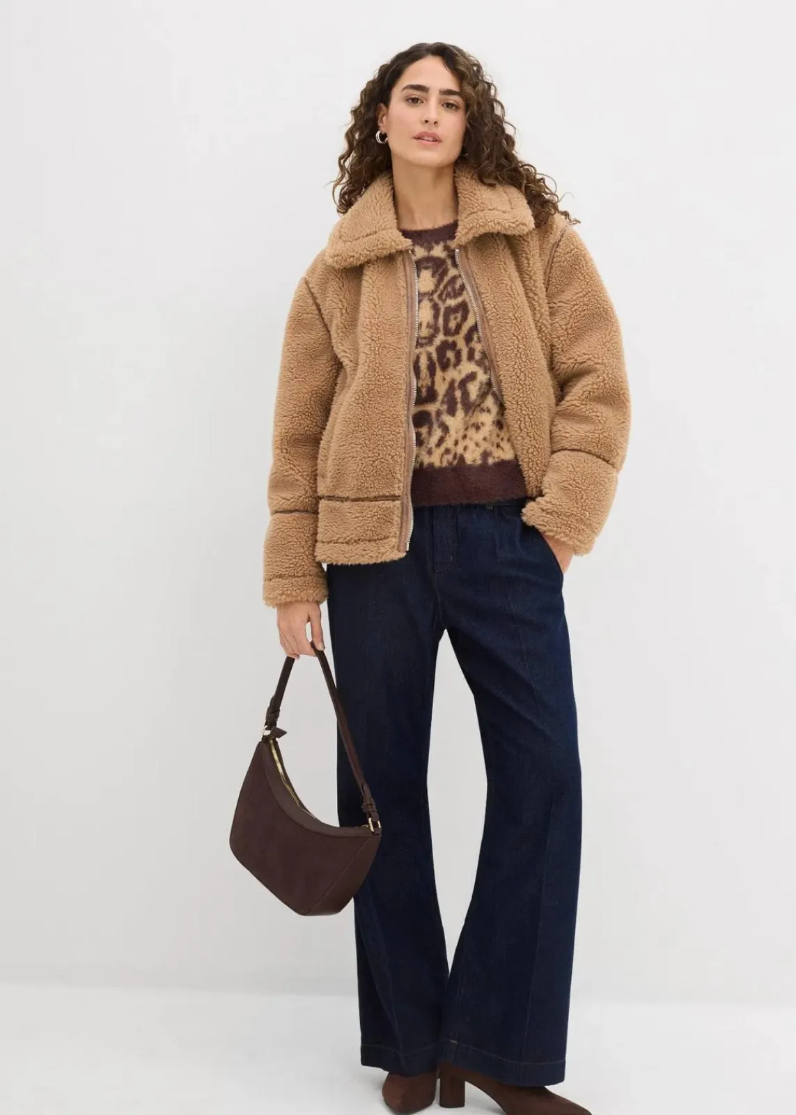 bonprix Jacken & Mäntel|Nachhaltigere Materialien^Lammfellimitat-Jacke camel