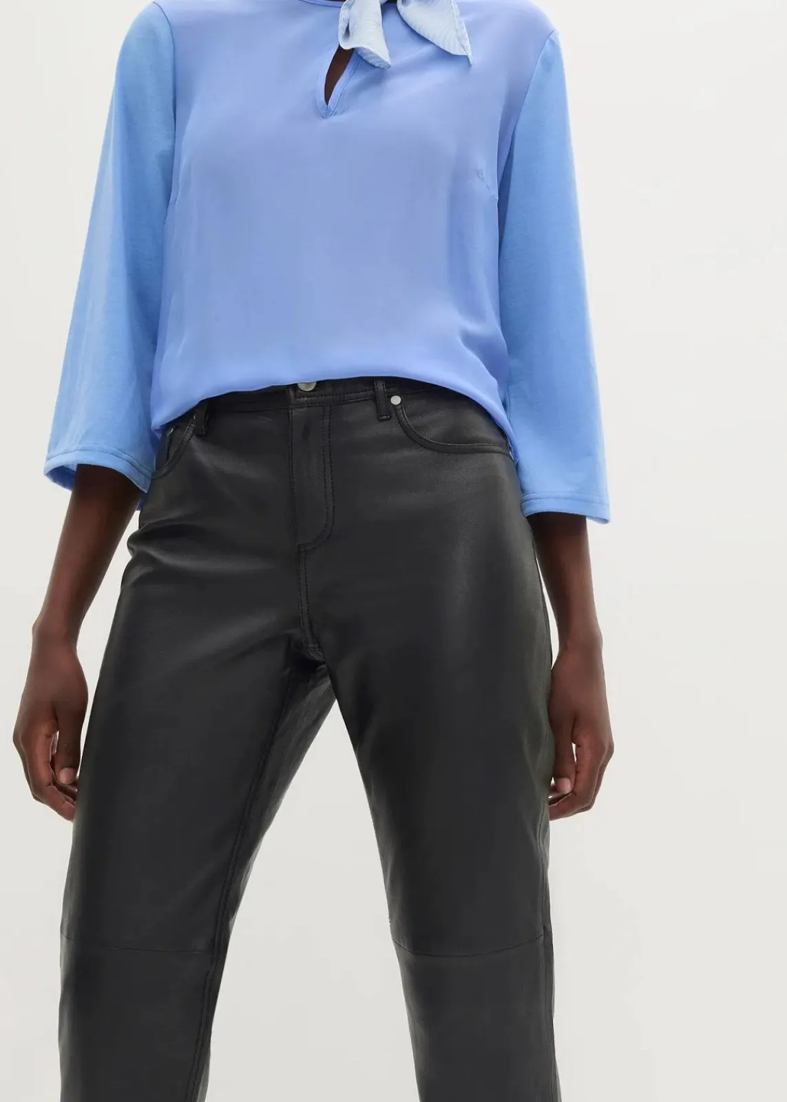 bonprix Premium|Nachhaltigere Materialien^Lammnappa-Lederhose schwarz