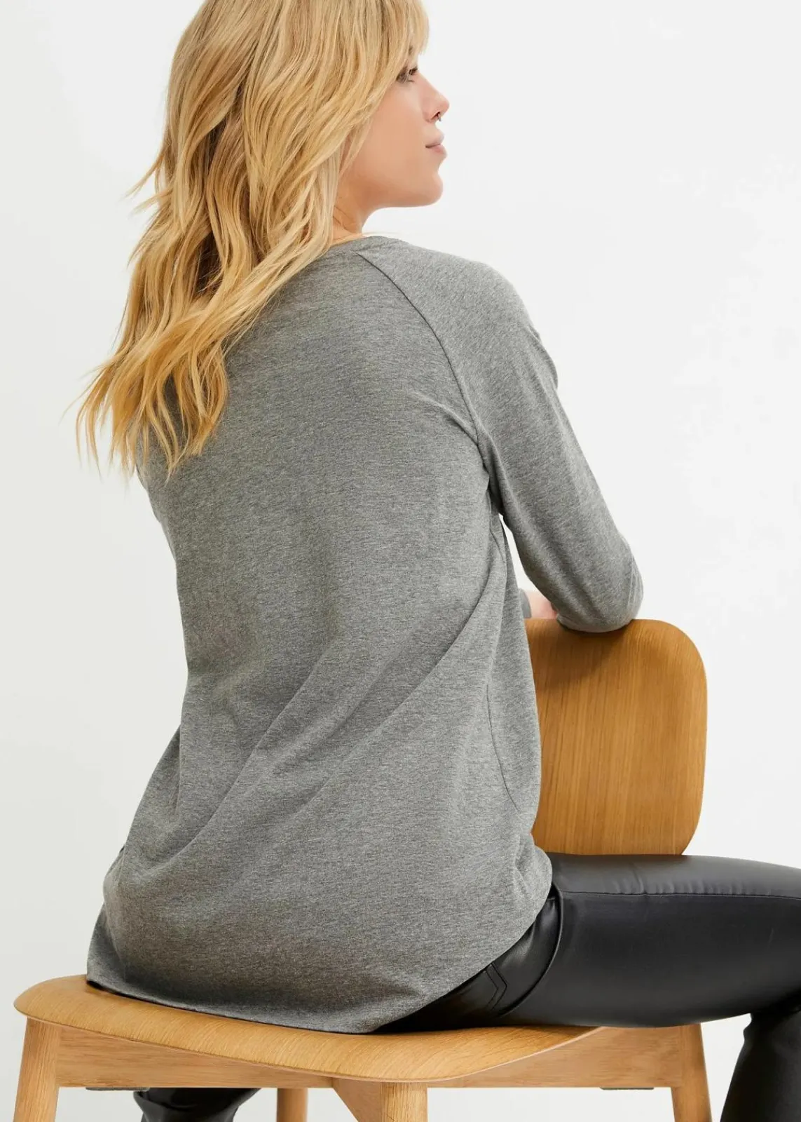 bonprix Shirts & Tops^Langarmshirt grau meliert/schwarz bedruckt