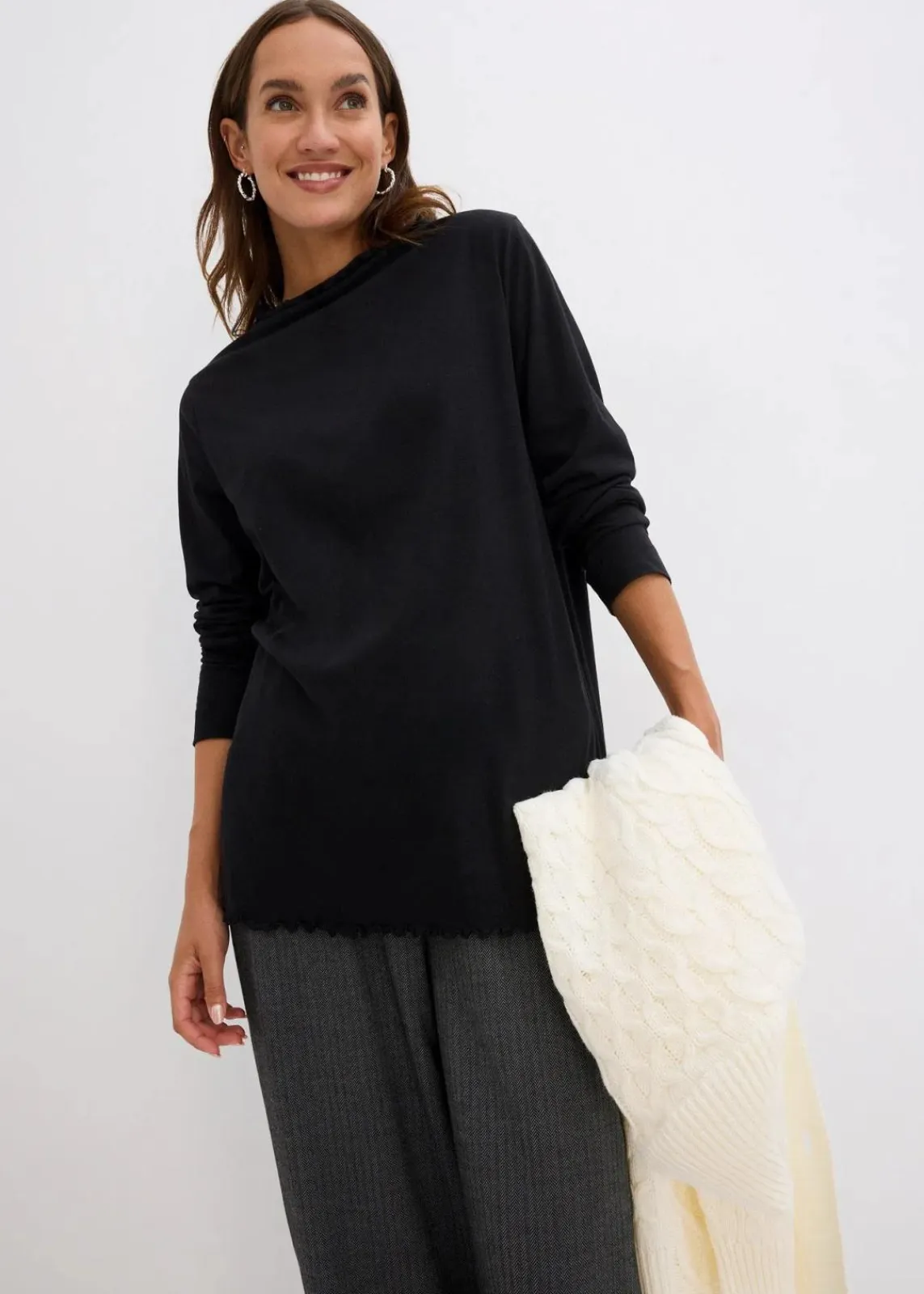 bonprix Shirts & Tops|Nachhaltigere Materialien^Langarmshirt aus Baumwollmix schwarz