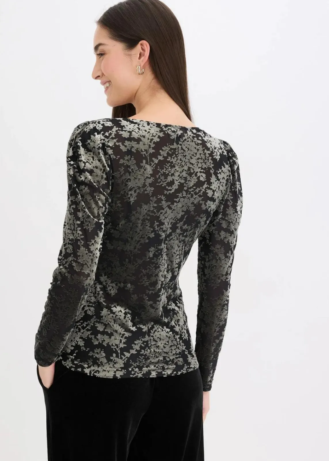 bonprix Shirts & Tops^Langarmshirt aus Dévoré-Samt schwarz/grün floral
