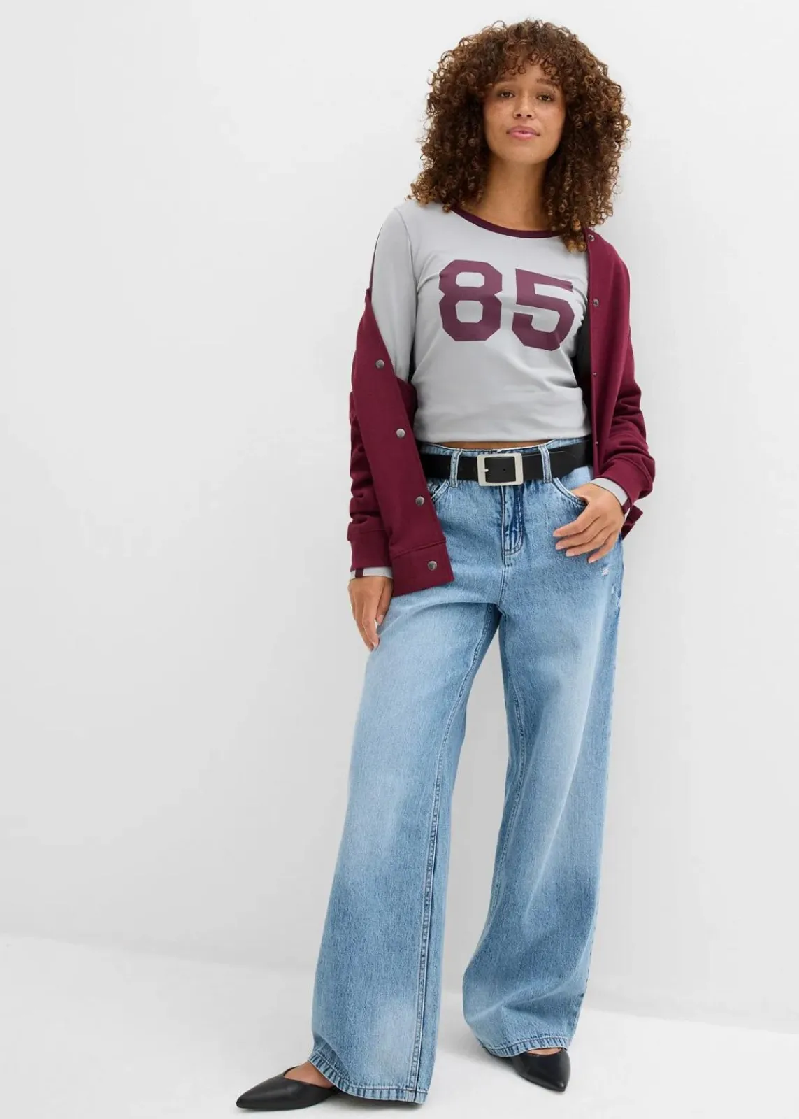 bonprix Shirts & Tops|Nachhaltigere Materialien^Langarmshirt aus leichtem Jersey schattengrau/weinrot bedruckt