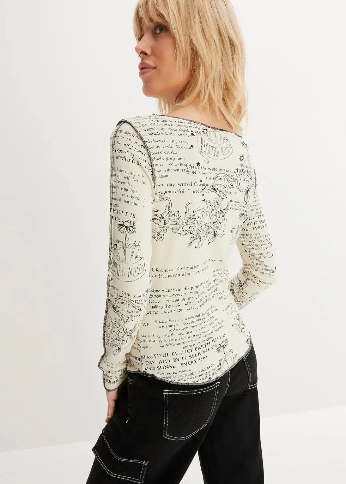 bonprix Shirts & Tops^Langarmshirt aus softer Viskose natur/schwarz bedruckt