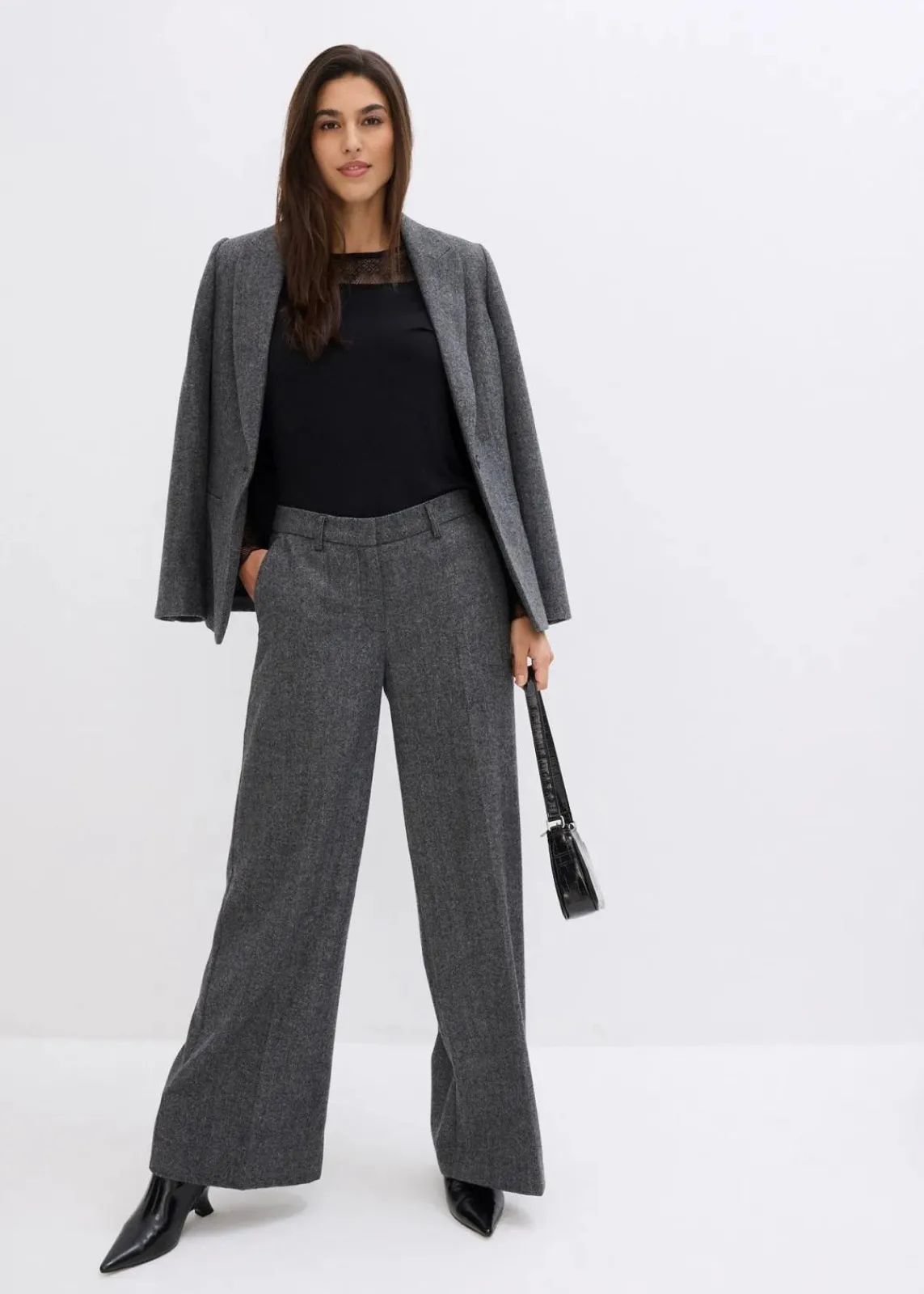 bonprix Shirts & Tops^Langarmshirt aus Viskose schwarz