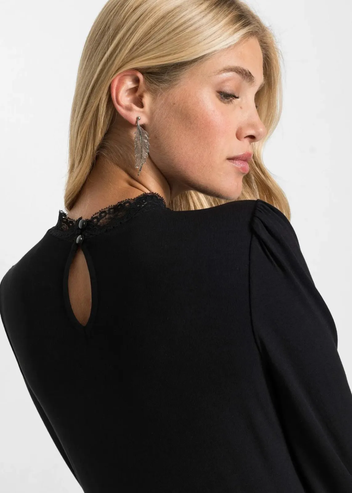 bonprix Shirts & Tops^Langarmshirt aus Viskose-Mix schwarz
