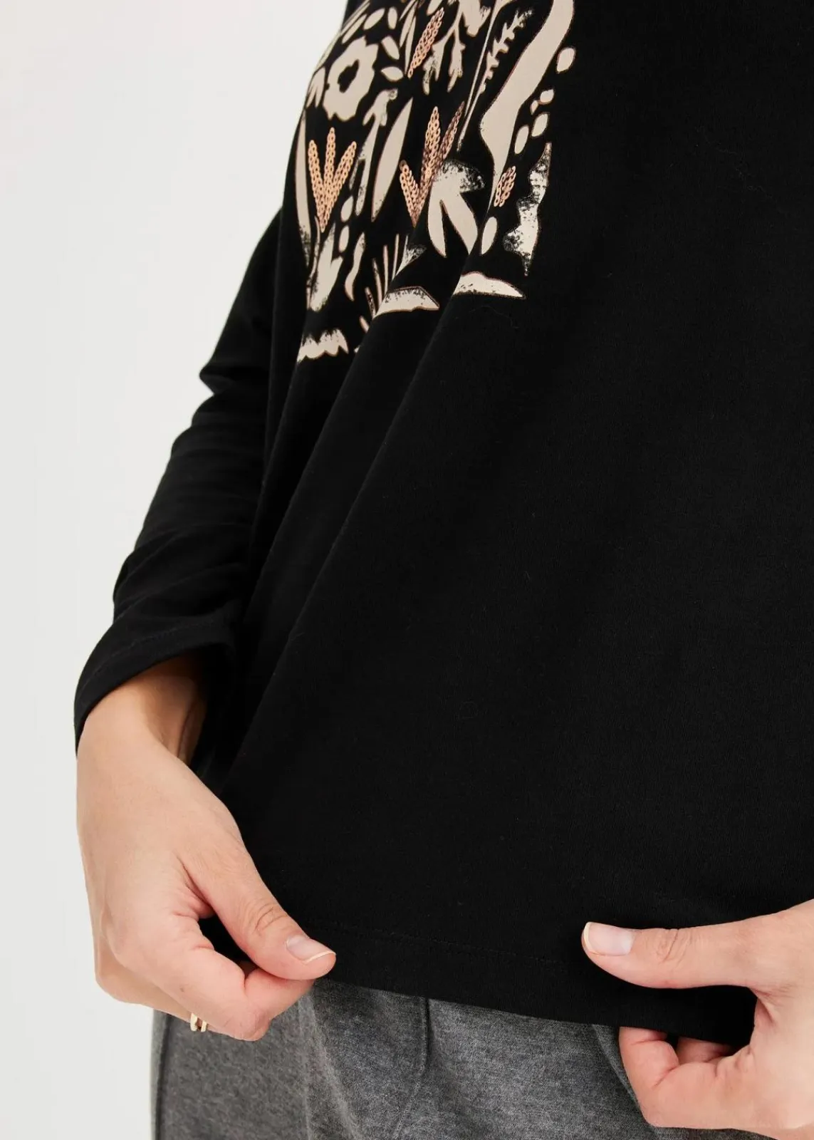 bonprix Shirts & Tops^Langarmshirt mit Bio-Baumwolle schwarz/kieselbeige/mokkabraun bedruckt