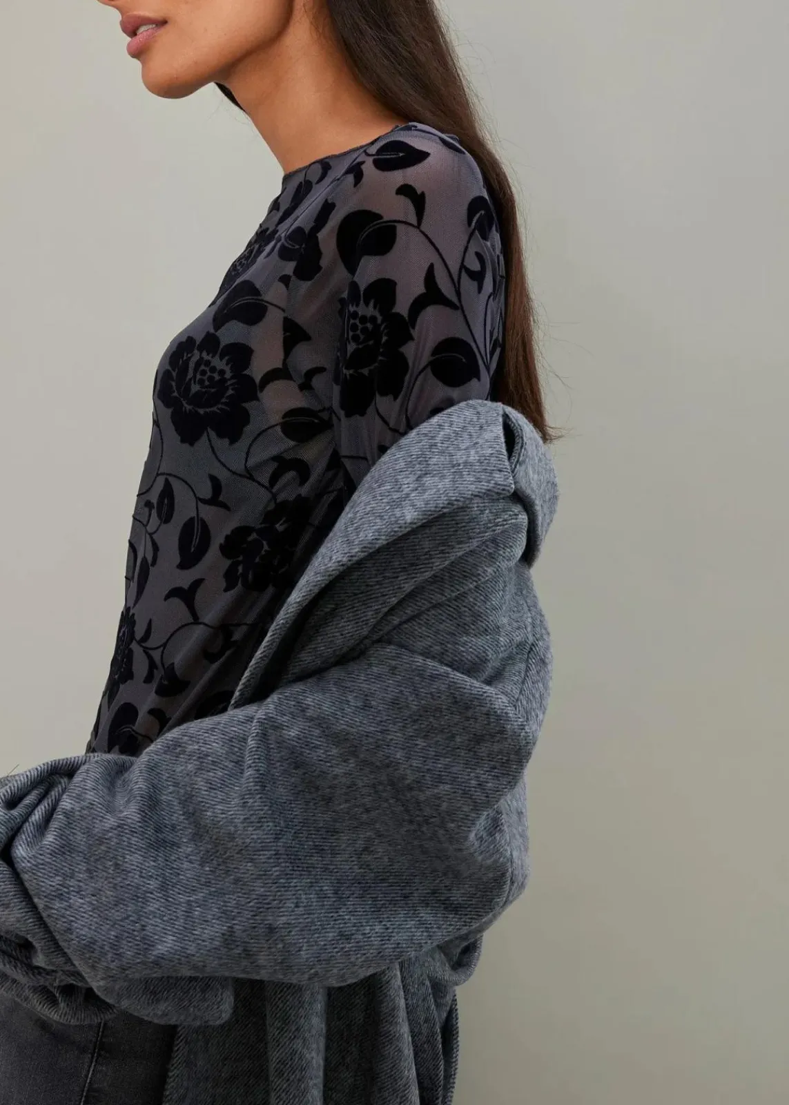 bonprix Shirts & Tops^Langarmshirt mit leichter Transparenz anthrazit