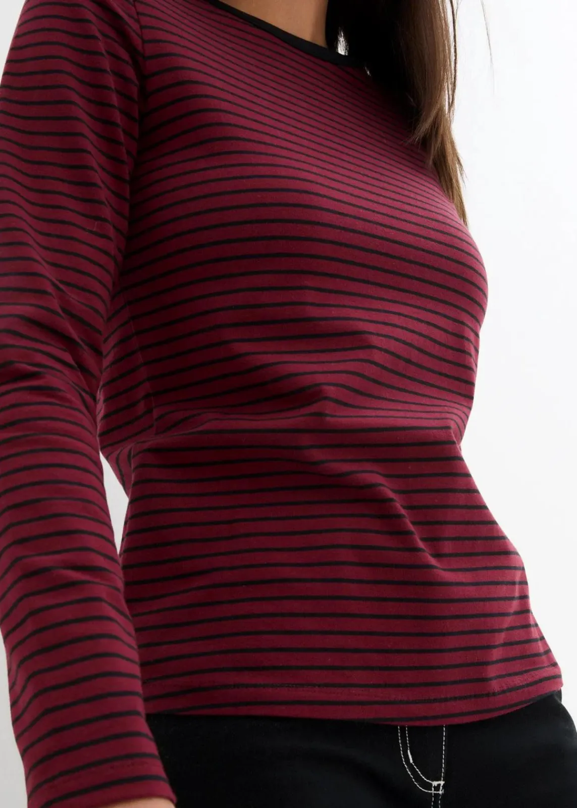 bonprix Nachhaltigere Materialien|Shirts & Tops^Langarmshirt mit reiner Bio-Baumwolle rubinrot/schwarz gestreift