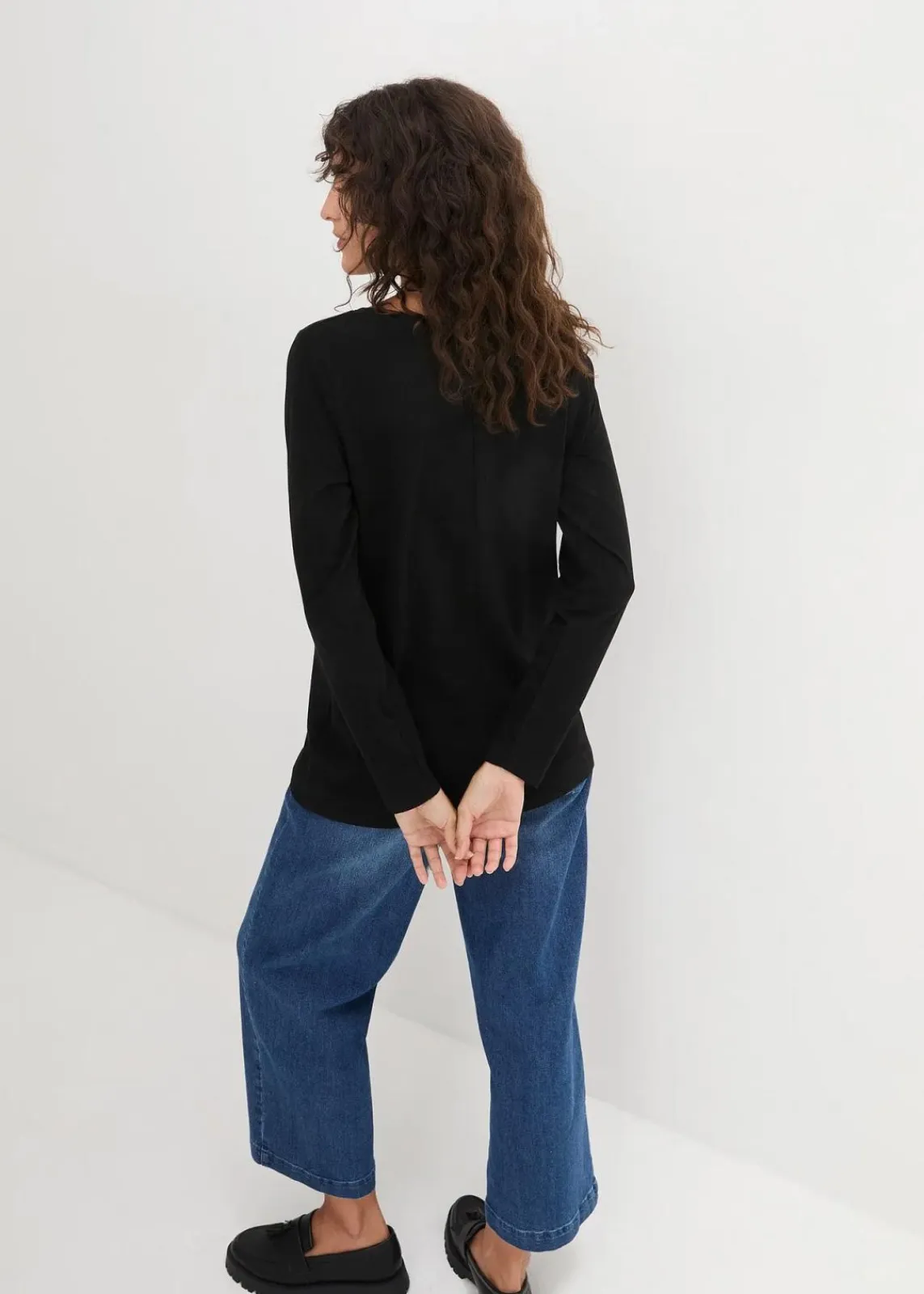 bonprix Bekleidung·Röcke|Nachhaltigere Materialien^Langarm-Shirt mit reiner Bio-Baumwolle schwarz
