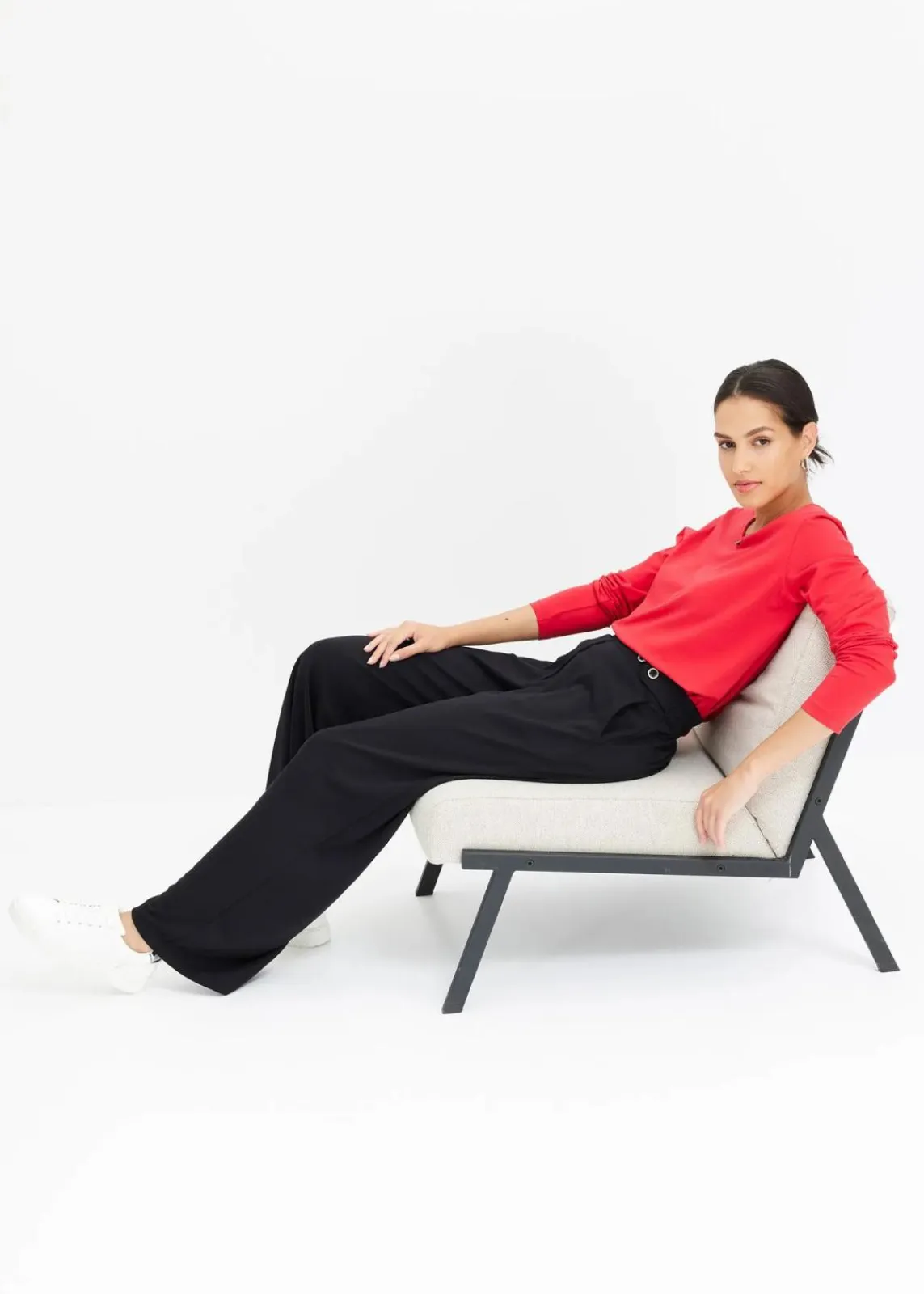 bonprix Shirts & Tops^Langarmshirt mit Ösen rot