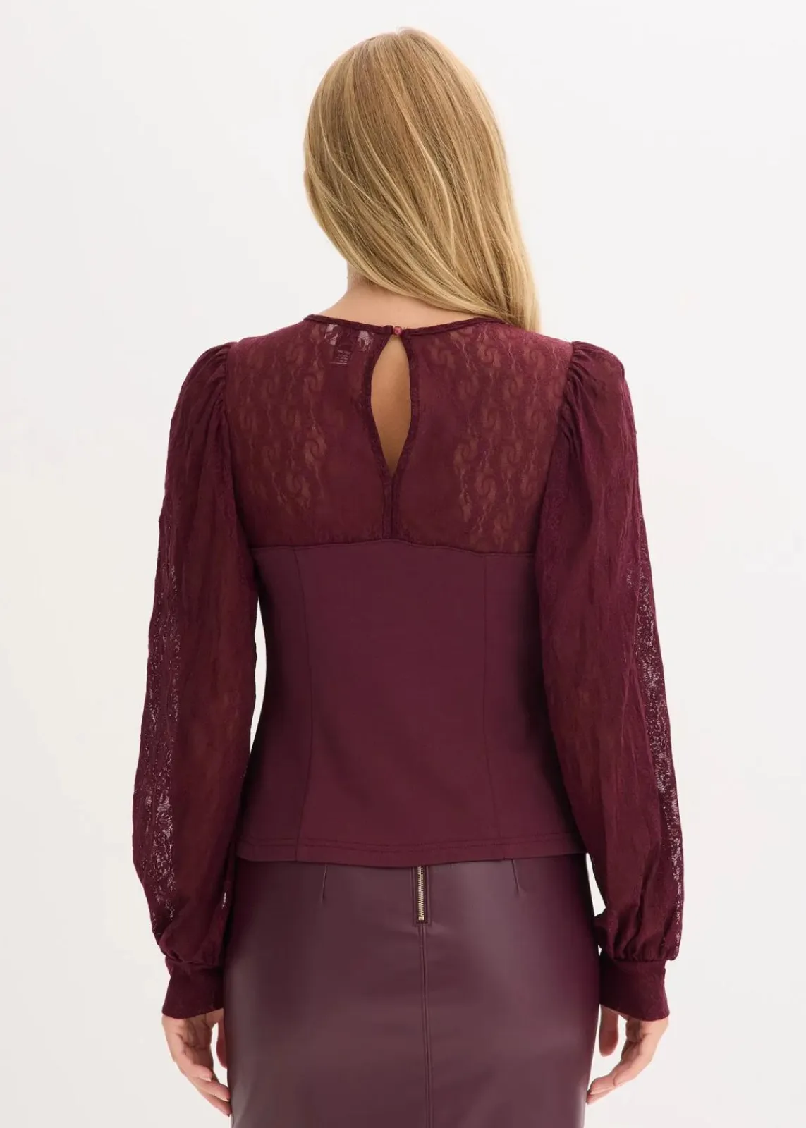 bonprix Shirts & Tops^Langarmshirt mit Spitze weinrot