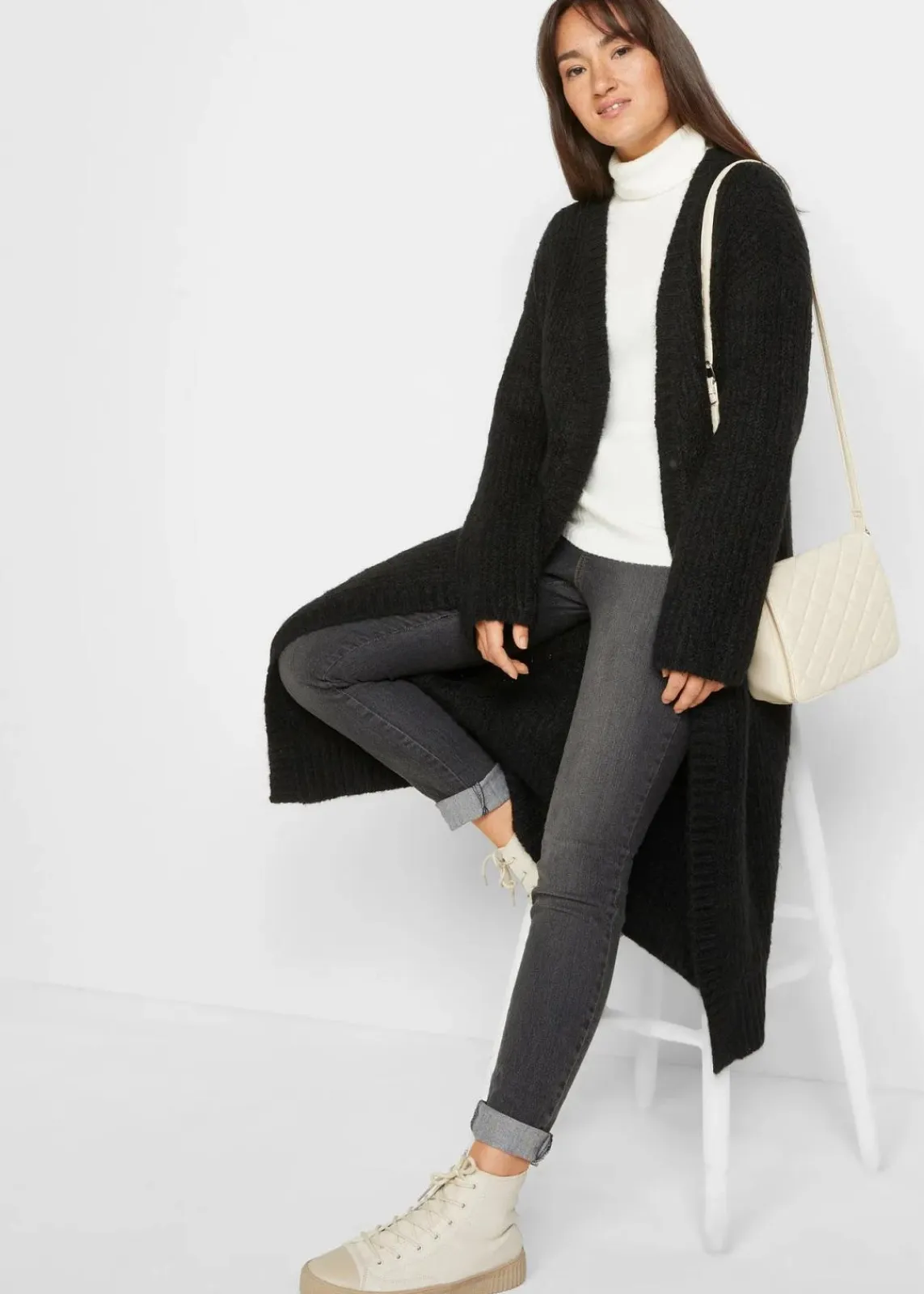 bonprix Bekleidung·Umstandsmode|Bekleidung·Jeans^Lange Strickjacke schwarz
