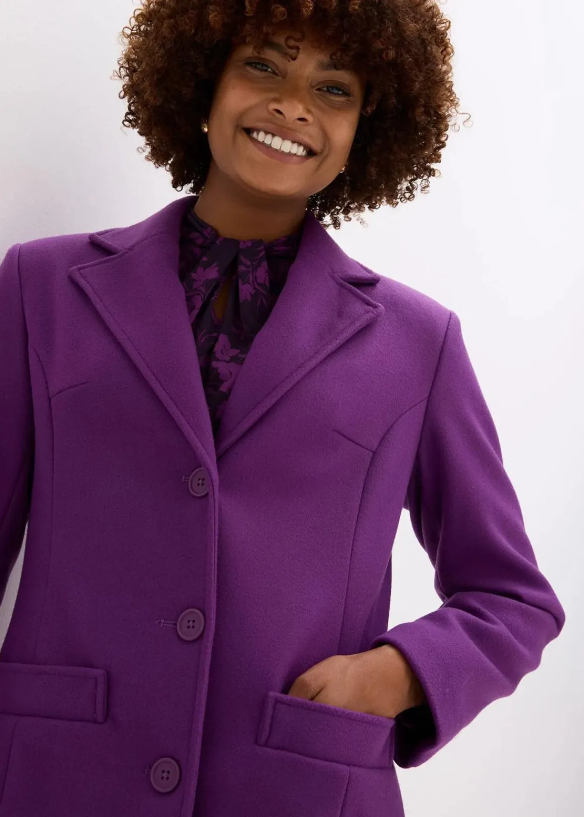 bonprix Jacken & Mäntel|Bekleidung·Hosen^Langer Mantel in Wolloptik tiefviolett