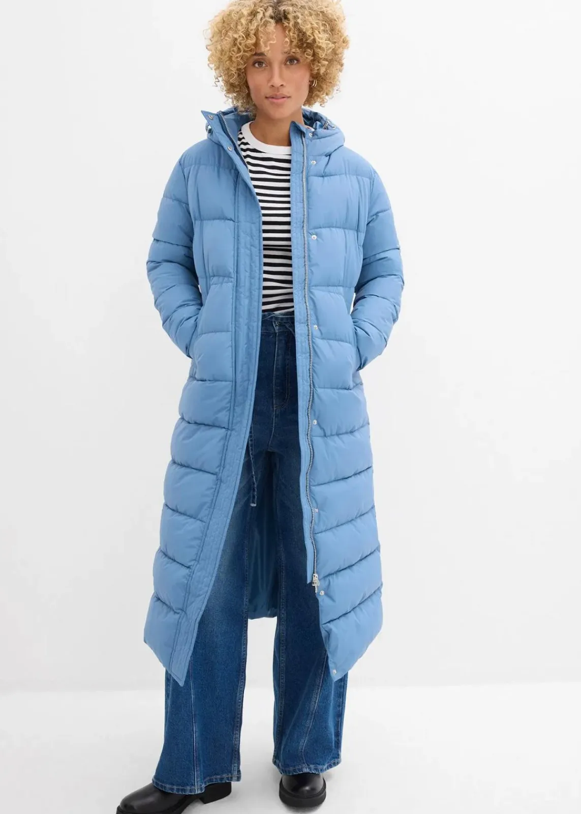 bonprix Jacken & Mäntel|Bekleidung·Hosen^Langer Stepp-Mantel mit Kapuze wellenblau