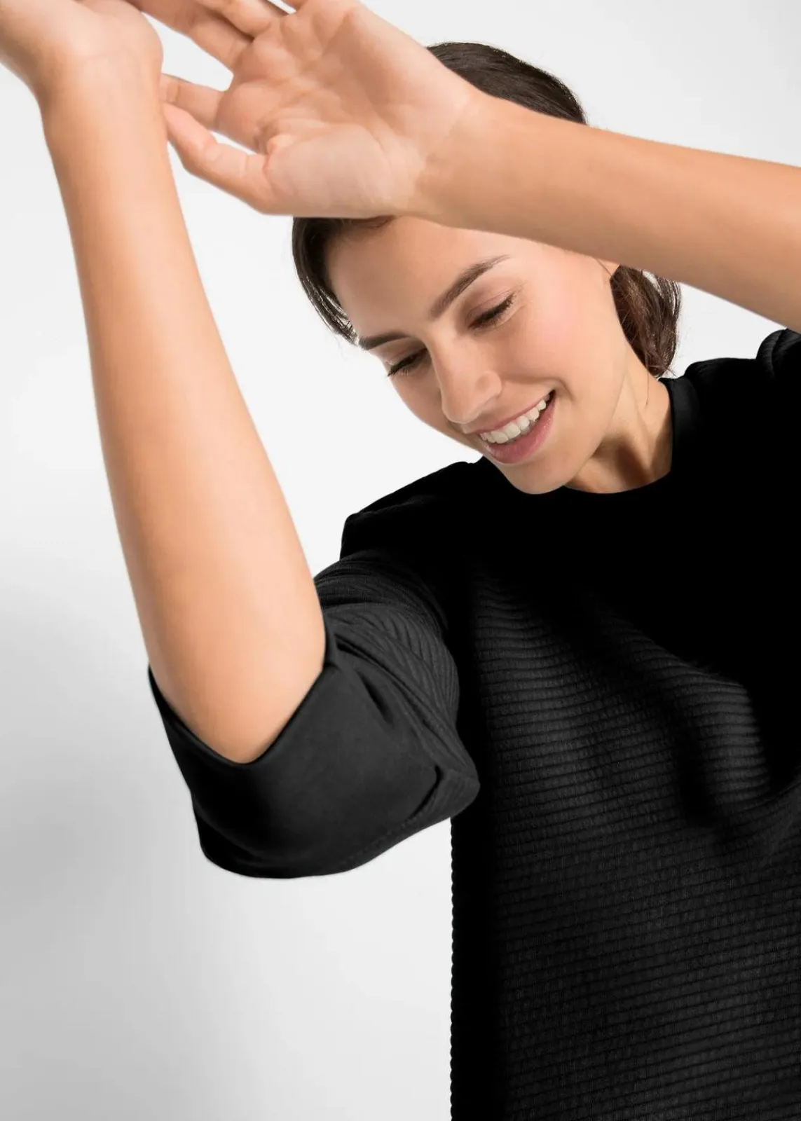 bonprix Sweat|Bekleidung·Blusen & Tuniken^Langes Sweatshirt mit Viskose schwarz