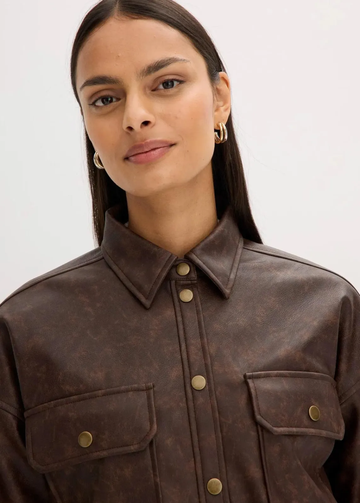 bonprix Bekleidung·Jacken & Mäntel|Blusen & Tuniken^Lederimitat-Hemd in Used-Optik dunkelbraun used
