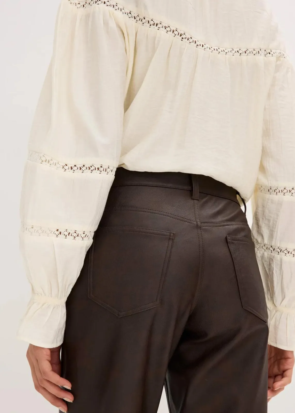 bonprix Hosen^Lederimitat-Hose im Used-Look dunkelbraun