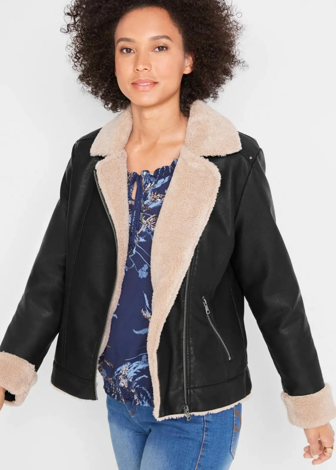 bonprix Jacken & Mäntel|Bekleidung·Hosen^Lederimitat-Jacke, gefüttert schwarz