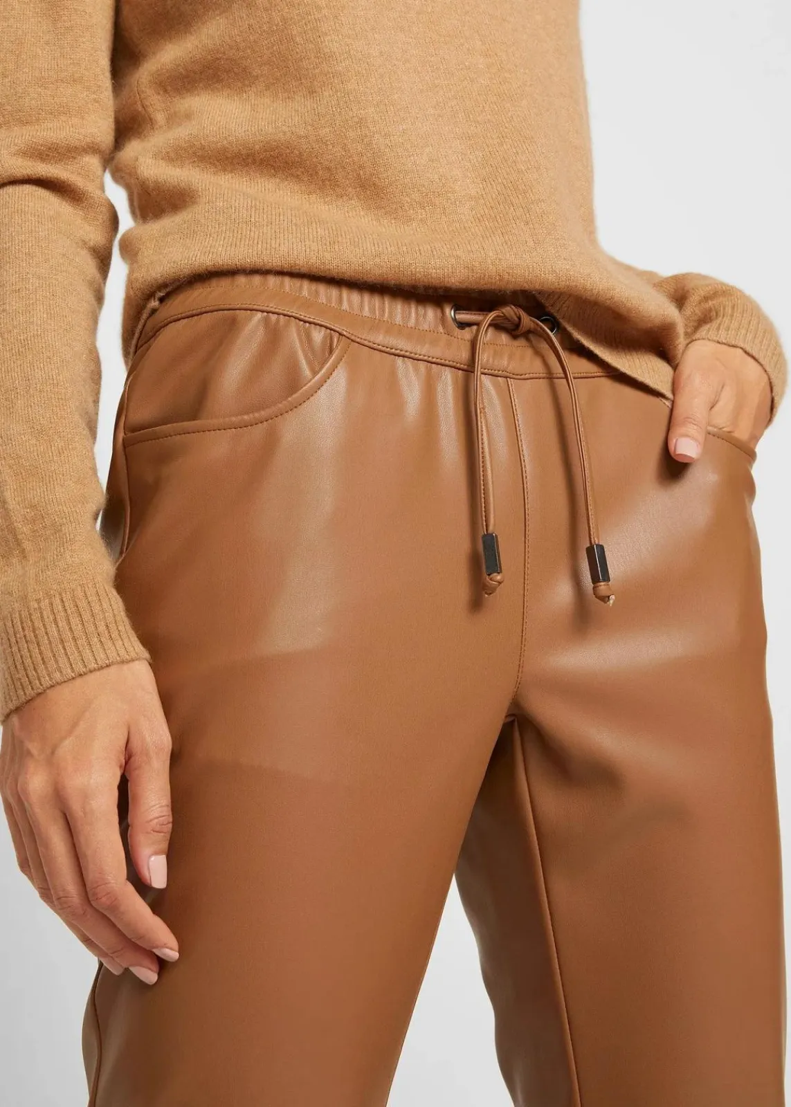bonprix Bekleidung·Kleider|Hosen^Lederimitat-Schlupfhose mokkabraun