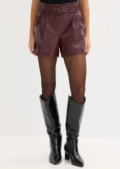 bonprix Bekleidung·Outdoorbekleidung|Bekleidung·Kleider^Lederimitat-Shorts mit Gürtel weinrot