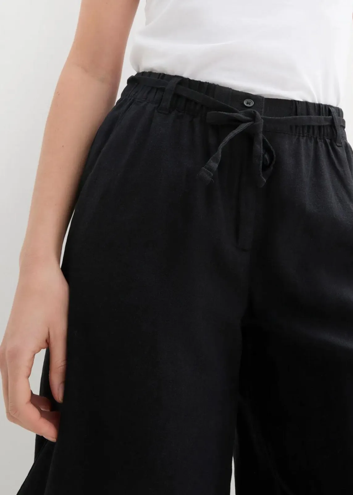 bonprix Bekleidung·Outdoorbekleidung|Bekleidung·Kleider^Legere Bermuda mit Leinen schwarz