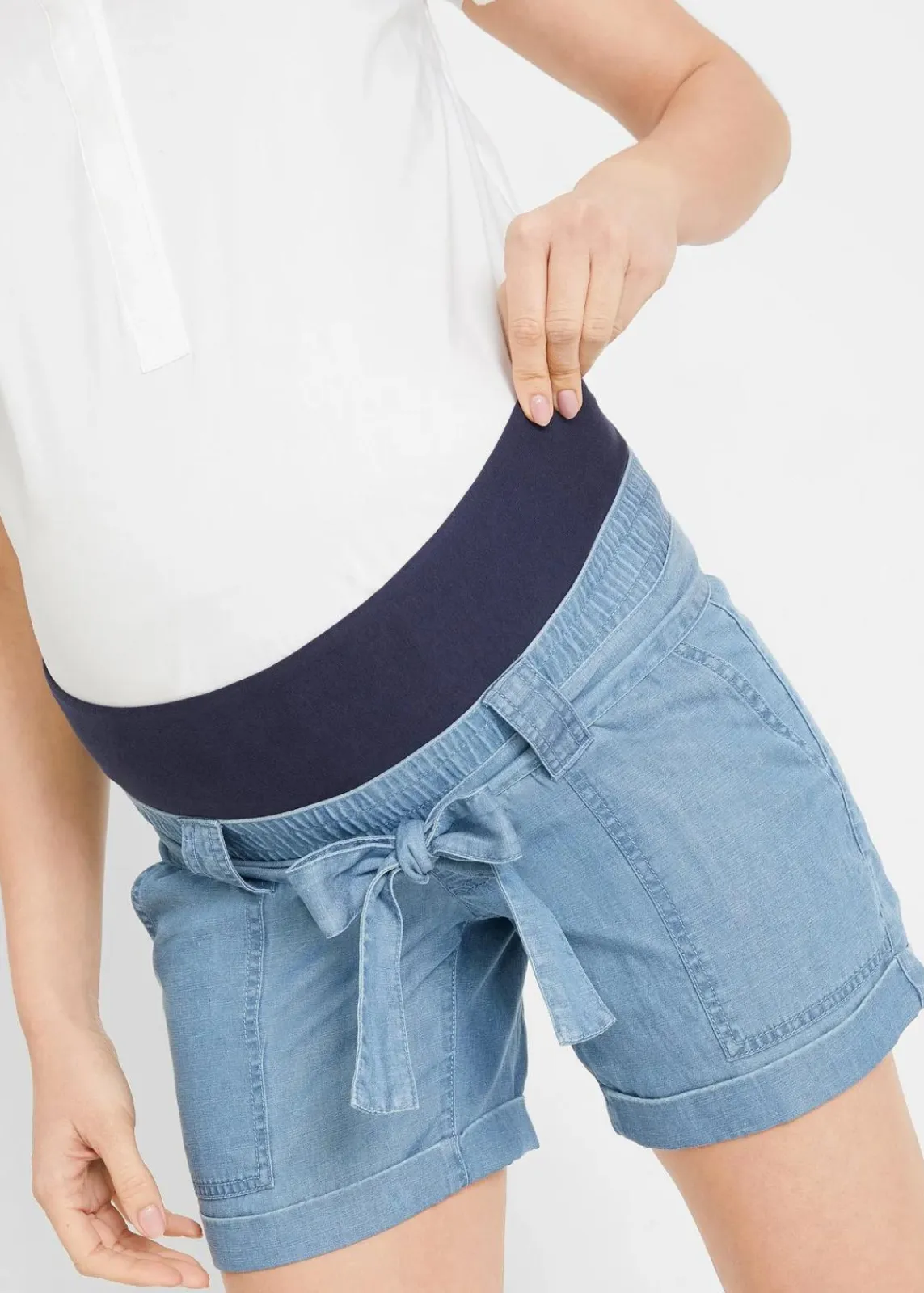 bonprix Bekleidung·Blazer|Umstandsmode^Leichte Umstandshorts mit Lyocell und Leinen hellblau denim