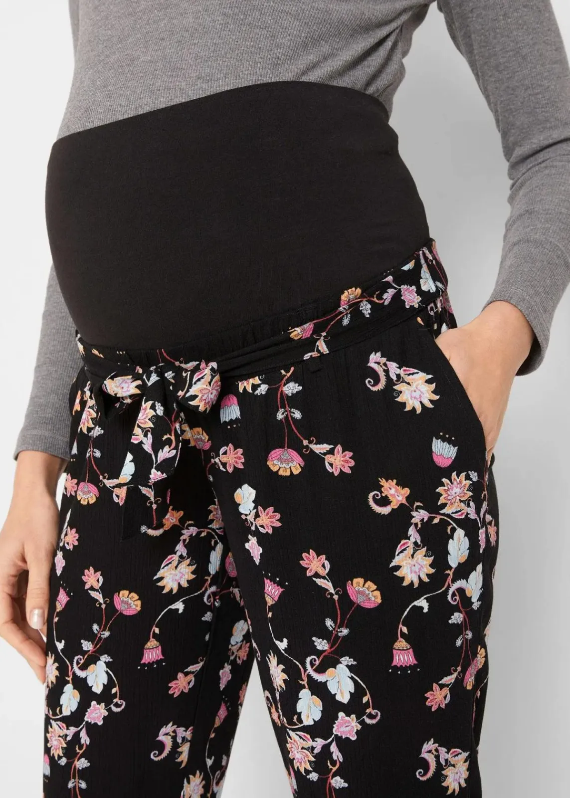 bonprix Umstandsmode^Leichte Umstandshose aus Viskose, Loose Fit schwarz bedruckt
