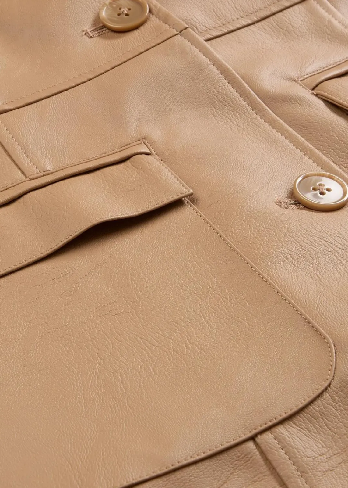 bonprix Bekleidung·Hosen|Jacken & Mäntel^Leichter Lederimitat-Mantel mit Revers, tailliert cognac