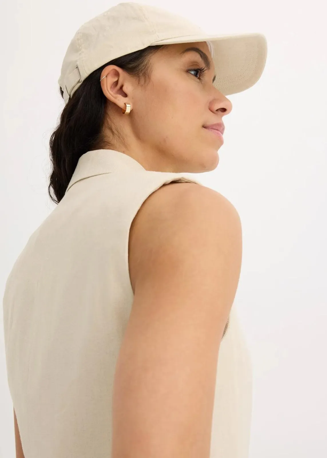 bonprix Blazer|Bekleidung·Basics^Leinen-Blazer ohne Arm hellsand