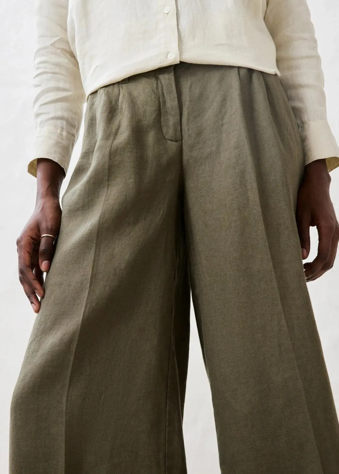 bonprix Nachhaltigere Materialien|Hosen^Leinenhose dunkeloliv