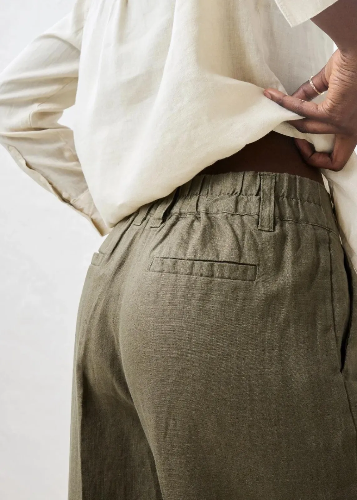 bonprix Nachhaltigere Materialien|Hosen^Leinenhose dunkeloliv