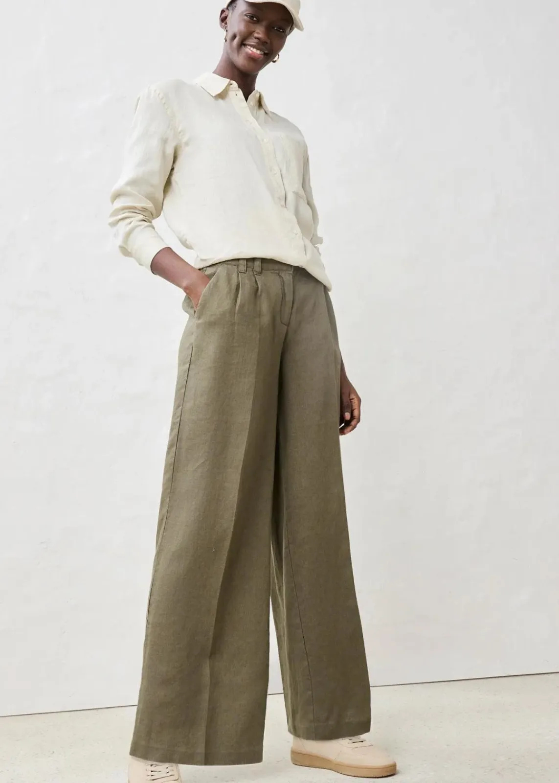 bonprix Nachhaltigere Materialien|Hosen^Leinenhose dunkeloliv