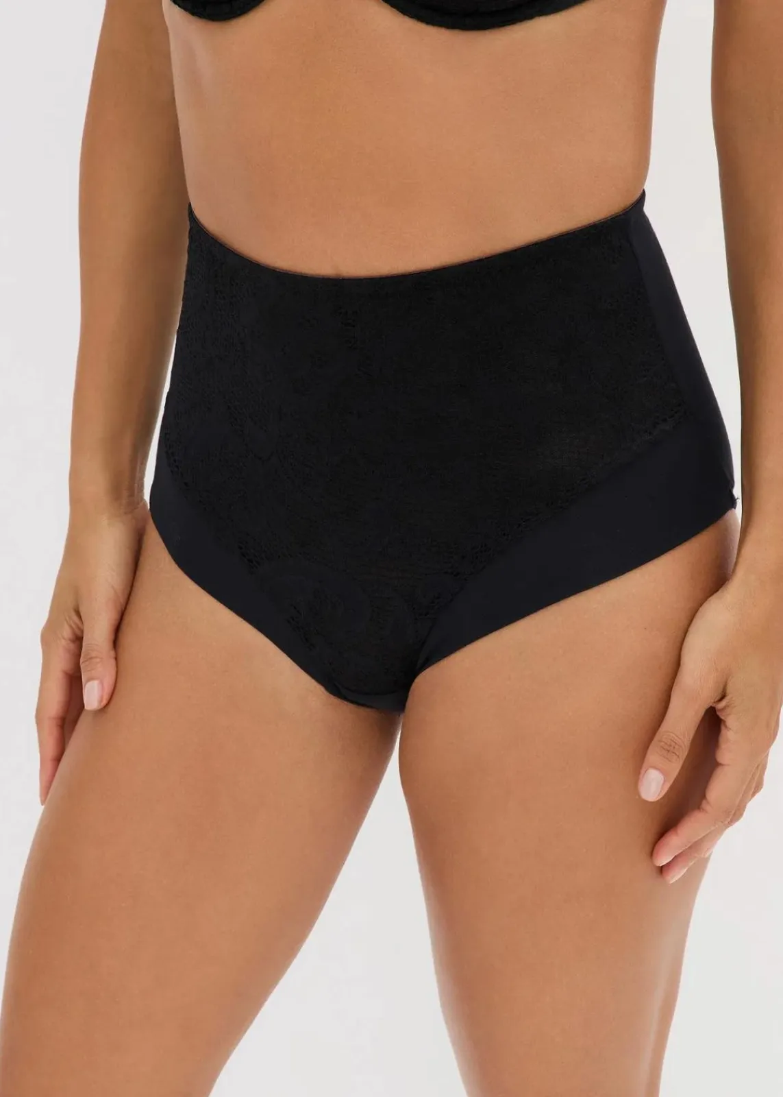bonprix Shapewear|Höschen^Light Shape Slip aus softem Modal schwarz