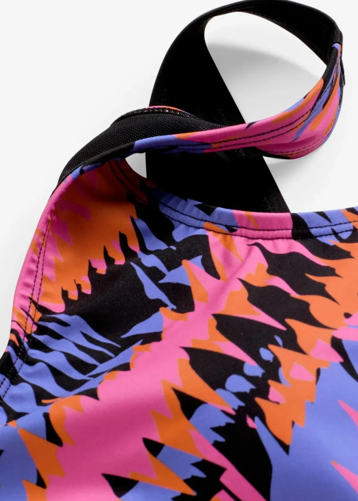 bonprix Nachhaltigere Materialien|Shapewear^Light Shape-Badeanzug schwarz graphisch bedruckt