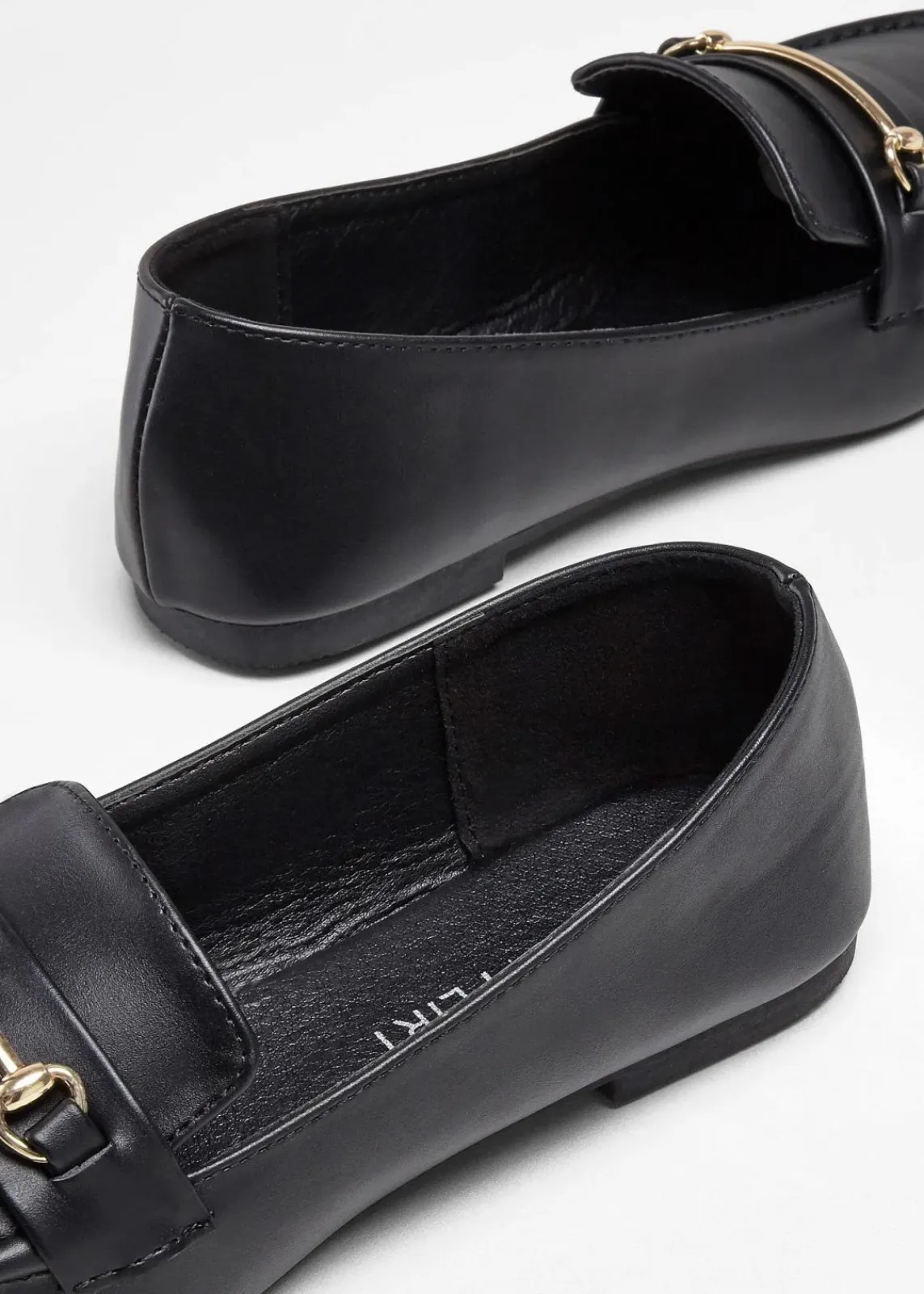 bonprix Slipper & Halbschuhe|Loafer^Loafer schwarz