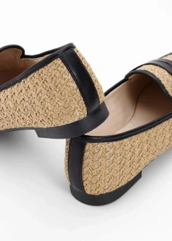 bonprix Slipper & Halbschuhe|Loafer^Loafer in Stroh-Optik beige/schwarz