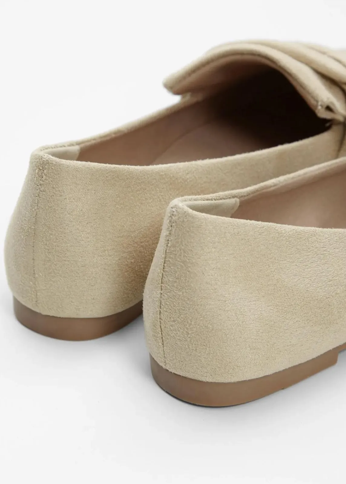 bonprix Slipper & Halbschuhe|Loafer^Loafer mit Schnalle grünbeige