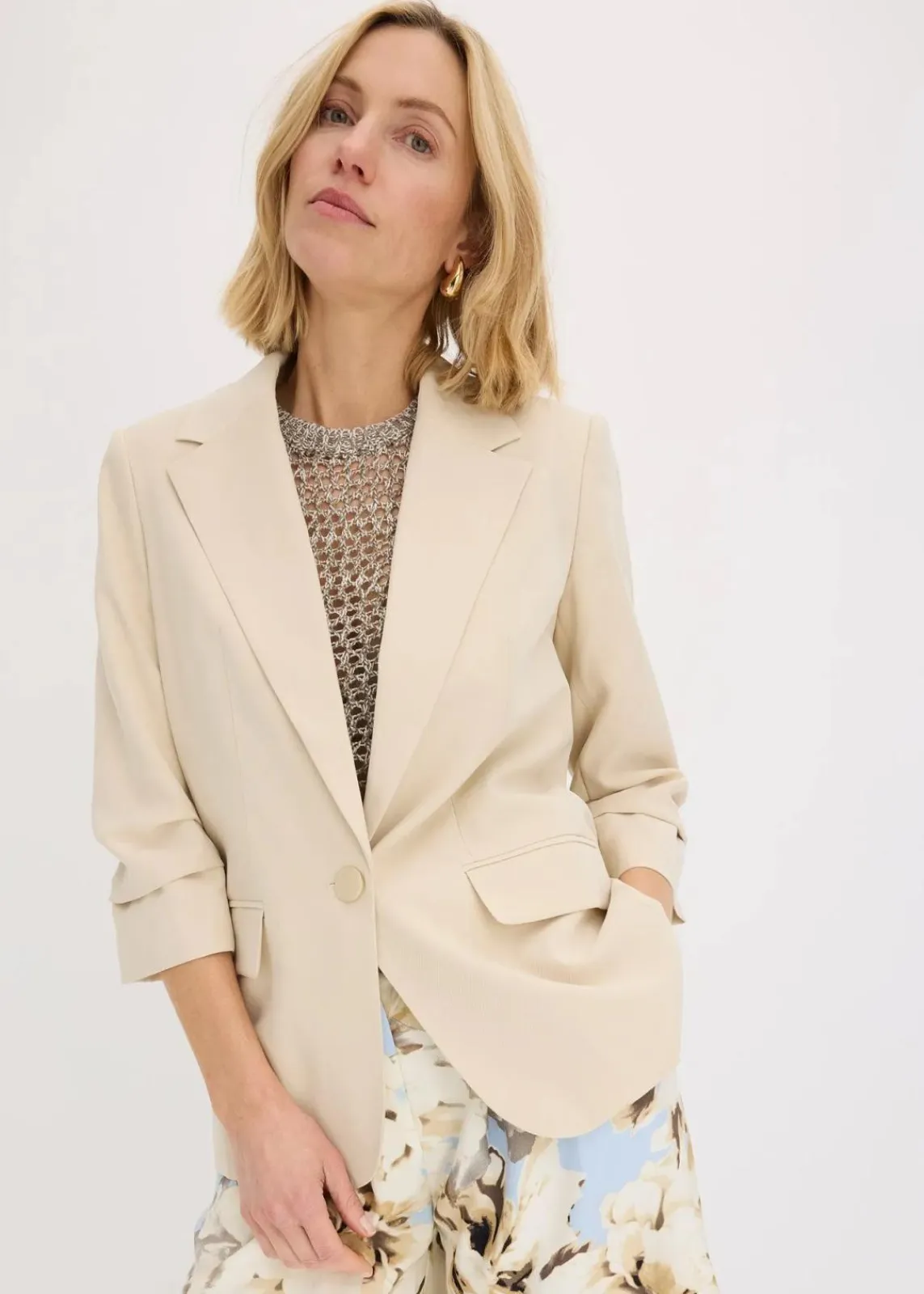 bonprix Blazer|Bekleidung·Basics^Lockerer 3/4-Arm-Blazer aus Viskose hellsand