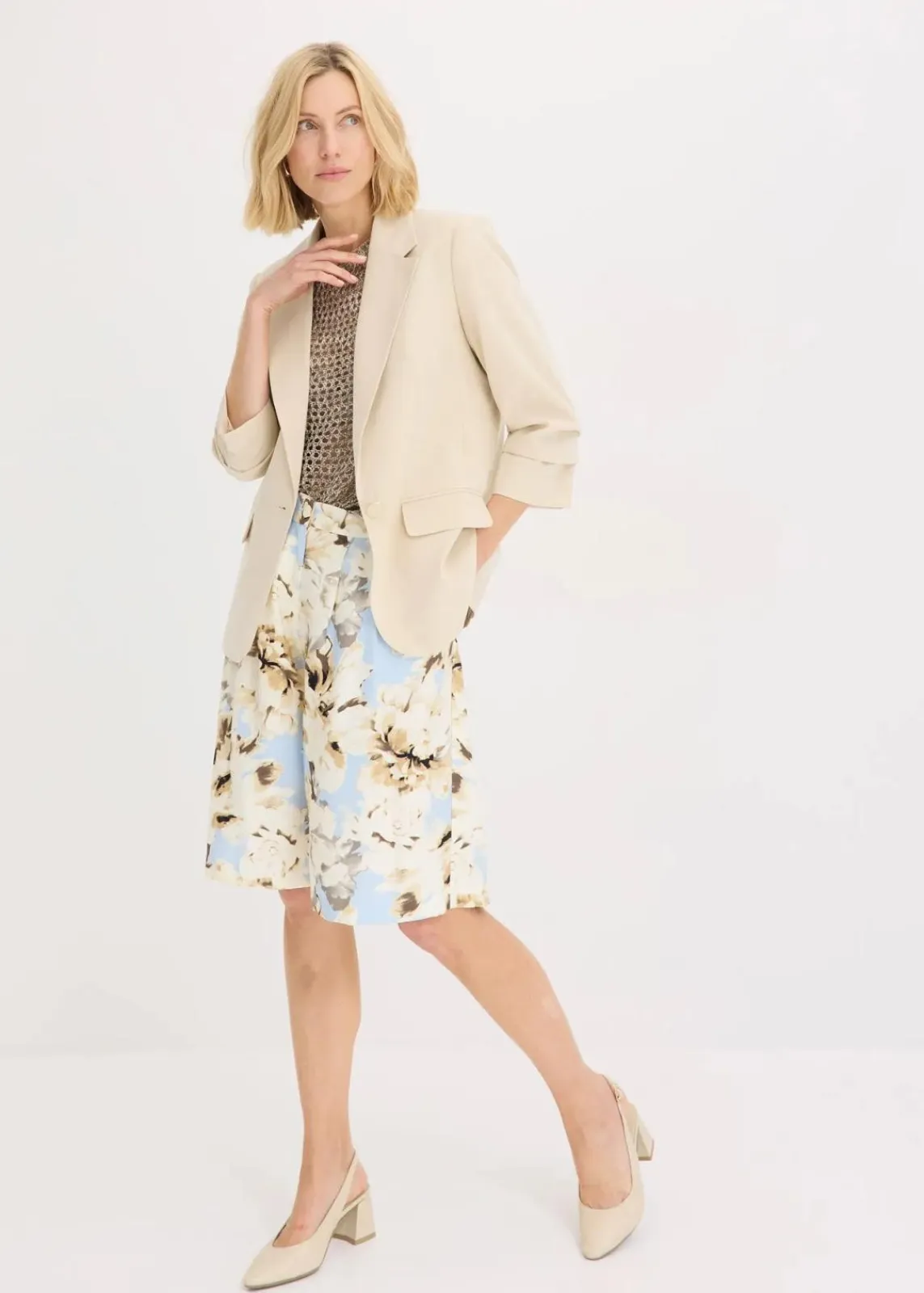 bonprix Blazer|Bekleidung·Basics^Lockerer 3/4-Arm-Blazer aus Viskose hellsand