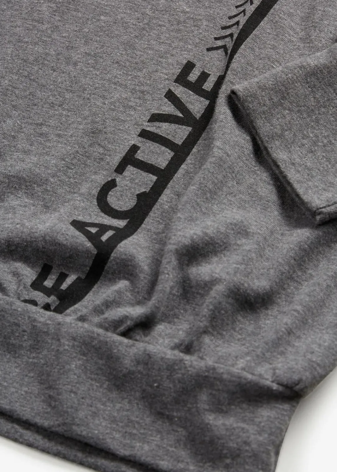 bonprix Shirts & Tops|Nachhaltigere Materialien^Lockeres Sport-Shirt grau meliert bedruckt