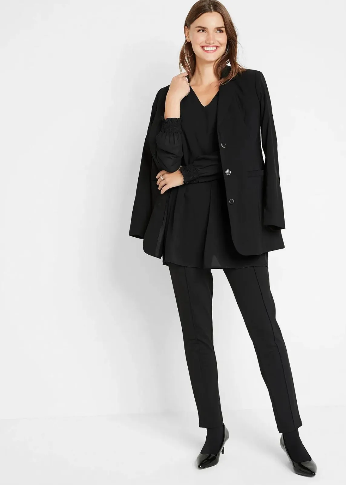 bonprix Bekleidung·Jacken & Mäntel|Nachhaltigere Materialien^Long- Tunikabluse schwarz