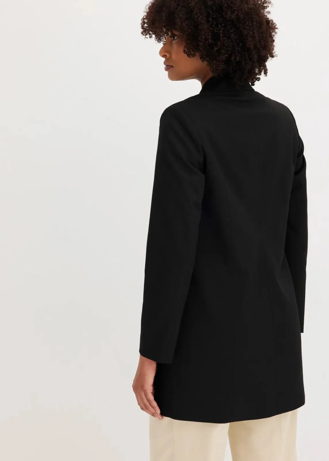 bonprix Blazer^Longblazer mit dekorativen Knöpfen schwarz