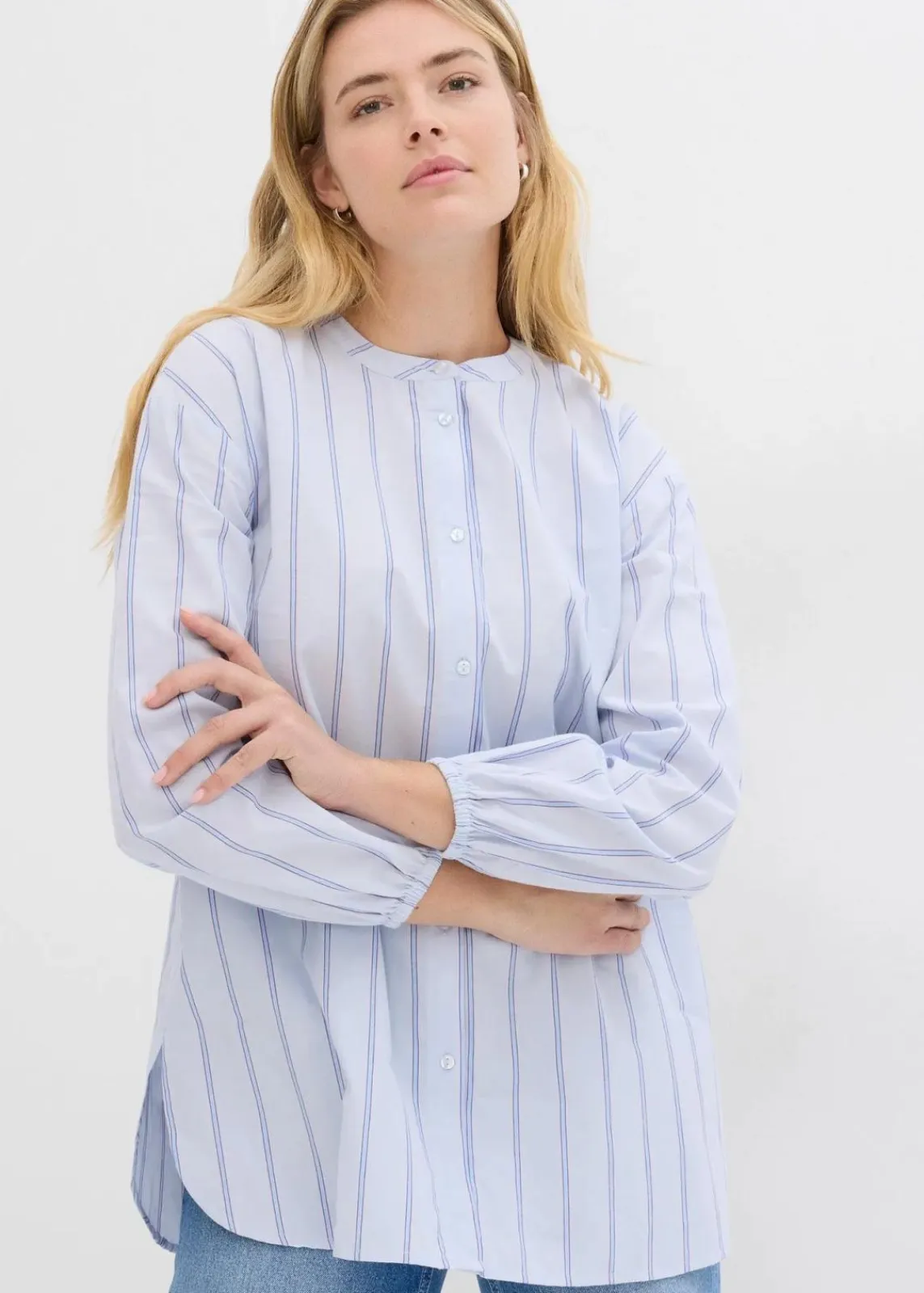bonprix Blusen & Tuniken|Bekleidung·Jacken & Mäntel^Longbluse aus Baumwollpopeline zartblau längs gestreift