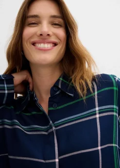 bonprix Bekleidung·Jacken & Mäntel|Blusen & Tuniken^Longbluse aus fließender Viskose dunkelblau kariert