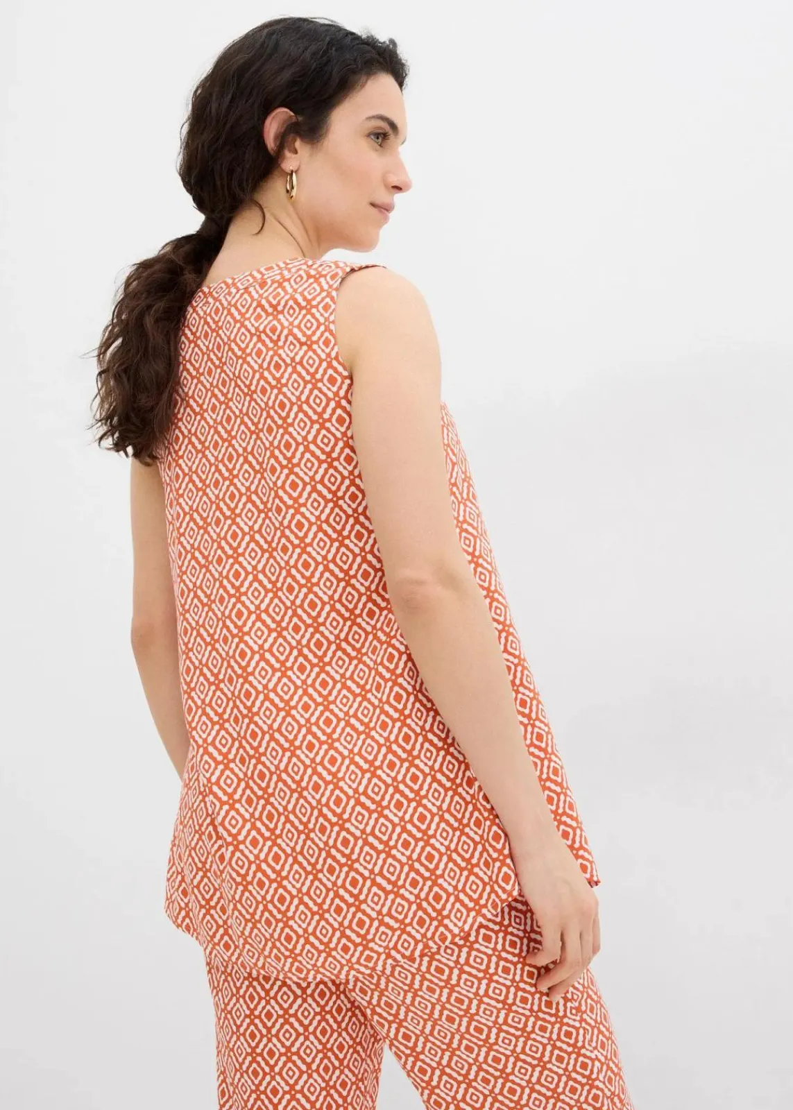 bonprix Bekleidung·Jacken & Mäntel|Zweiteiler & Sets^Longbluse aus softer Viskose zimtrot /wollweiß bedruckt