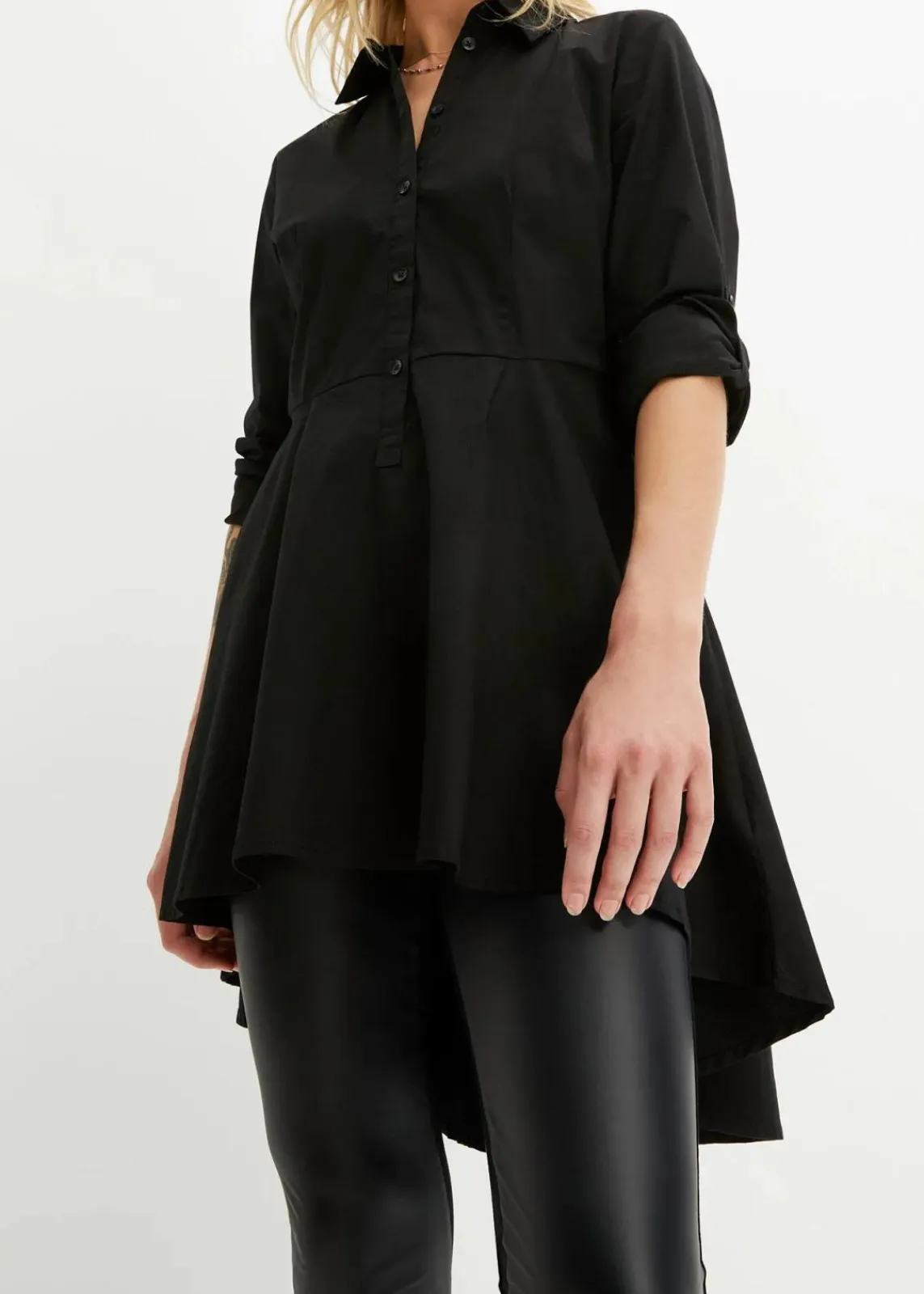 bonprix Bekleidung·Jacken & Mäntel|Blusen & Tuniken^Longbluse mit Volant schwarz