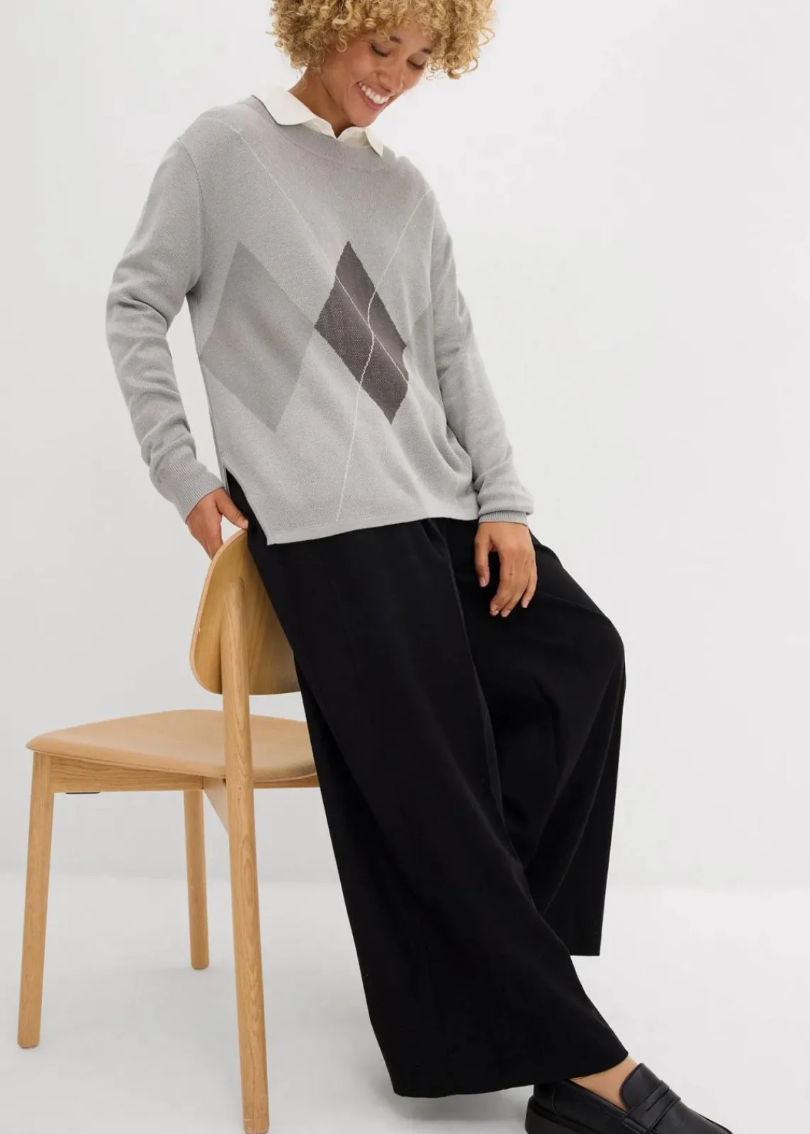 bonprix Bekleidung·Umstandsmode|Bekleidung·Jeans^Longpullover hellgrau meliert kariert